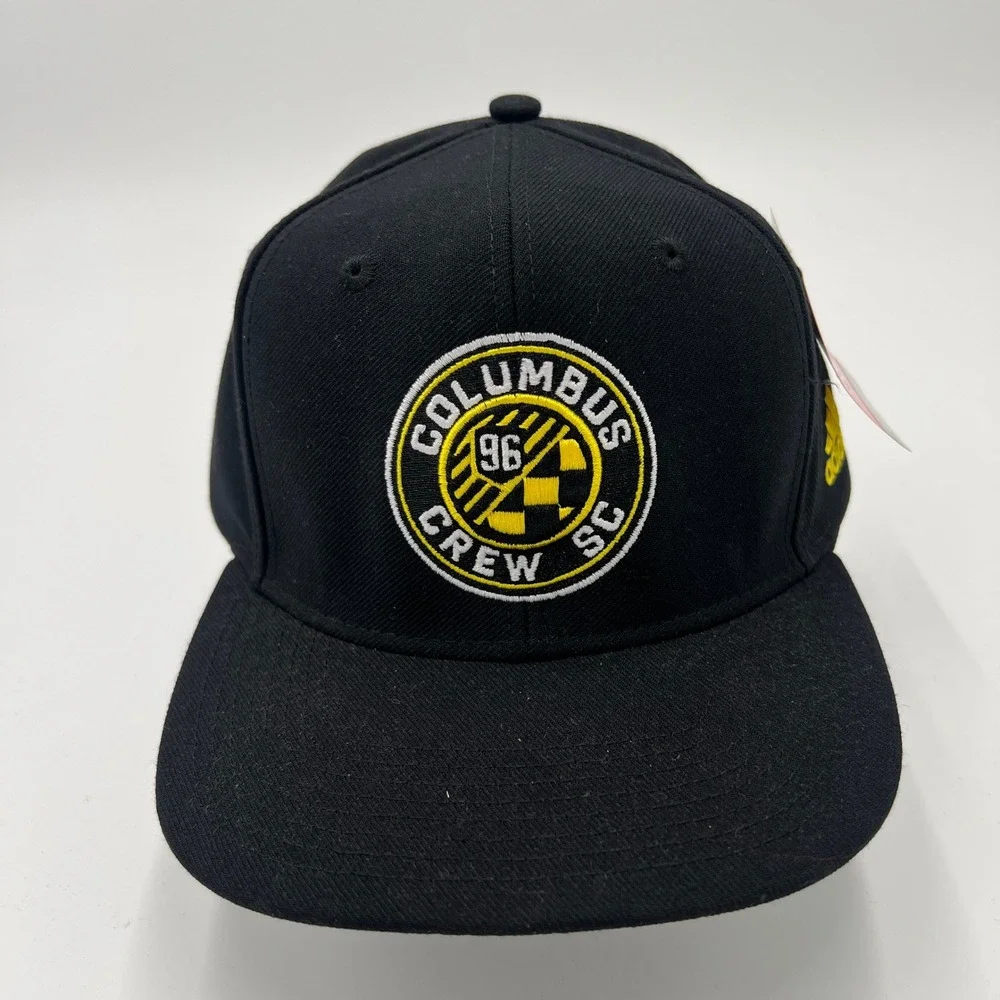 Adidas Columbus Crew SC MLS Snapback Hat Black Flat Bill Adjustable‎ OSFA New